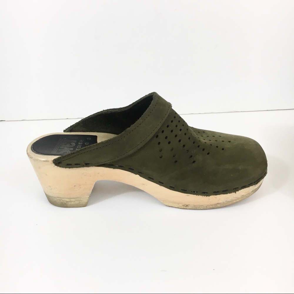 Sven clogs 37 "spray punch" design
